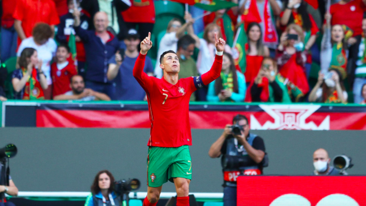 ¡Llegó a las lágrimas! Mamá de Cristiano Ronaldo se emocionó tras su doblete contra Suiza 