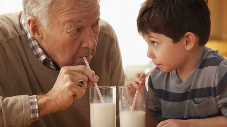 Estudio: El consumo de leche entera podría estar relacionado con el deterioro cognitivo 